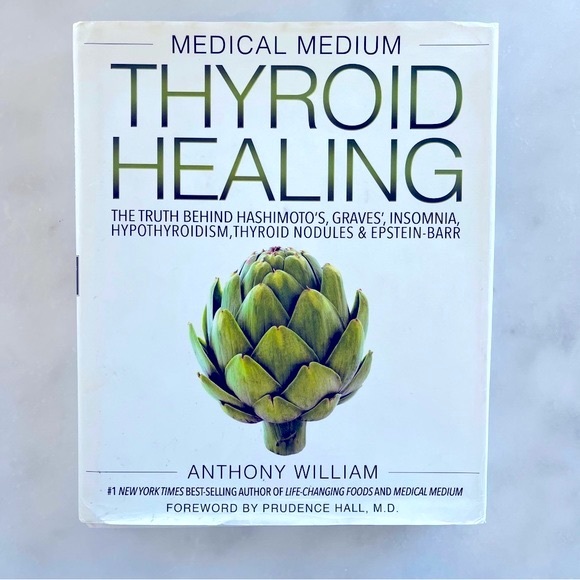 Medical Medium Thyroid Healing Book - Picture 1 of 8